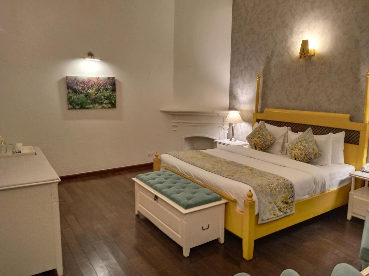 Hotel Pine Retreat Mallroad Mussoorie Exterior foto