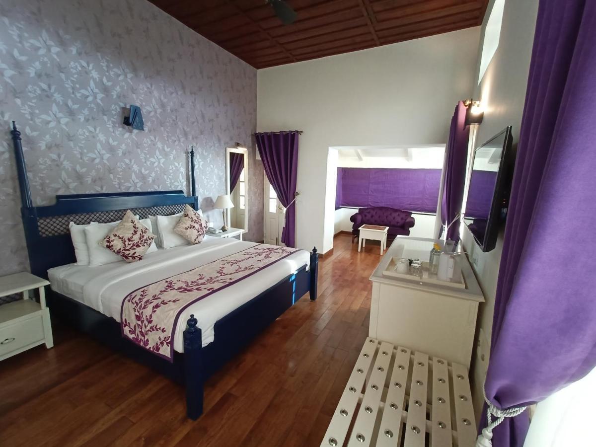 Hotel Pine Retreat Mallroad Mussoorie Exterior foto