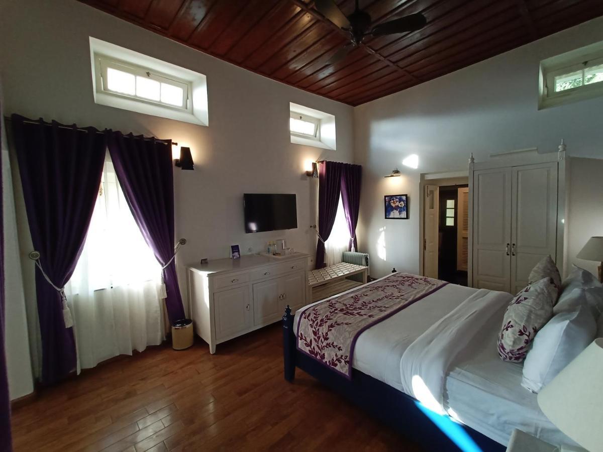 Hotel Pine Retreat Mallroad Mussoorie Exterior foto
